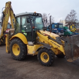 Frontālais iekrāvējs-ekskavators 